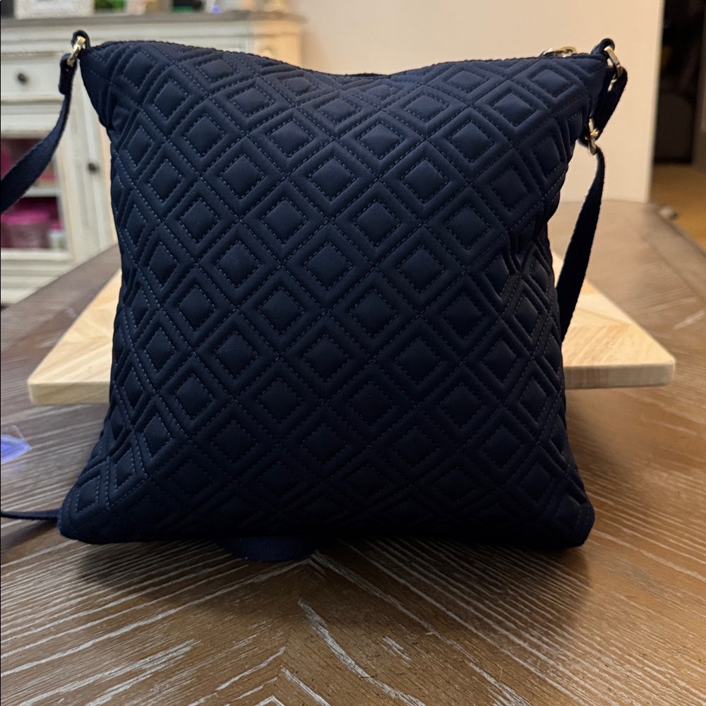 Tory Burch Virginia Crossbody In Navy Quilted Recycled Material With Dust Bag - Picture 2 of 9